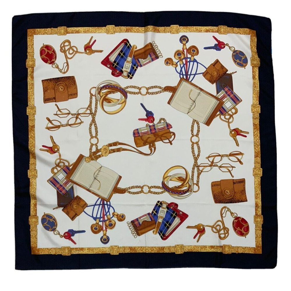 🆕MEDICI White Womens Accessories Silk Scarf ITALY 35"/ 34” NWOT